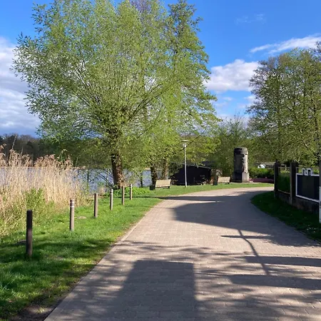 Gartenhaus Райнсберг